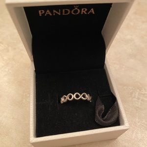 Pandora 5.5 Ring Simple Infinity Band